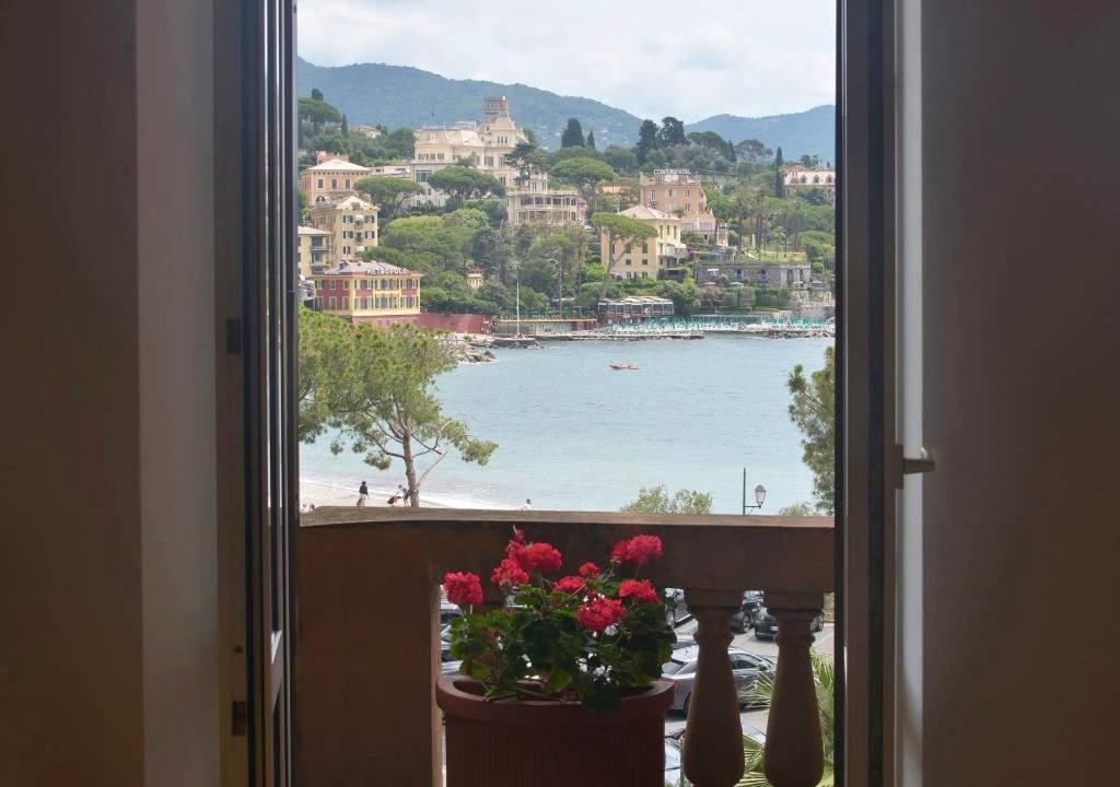 Caprera Flexyrent No Air Conditioning - Seafront Santa Margherita Ligure Exterior photo